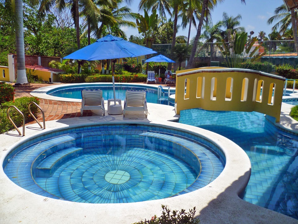 hotel boutique guayabitos, nayarit, Mexico, beach, pool.